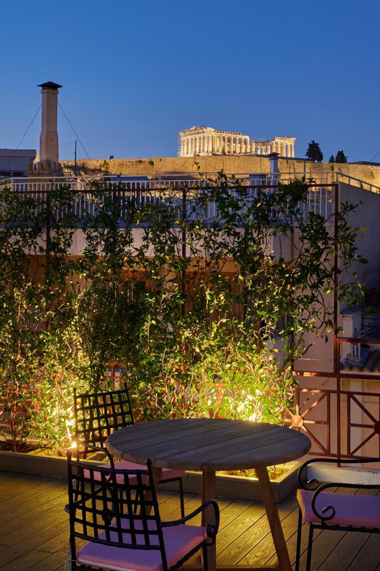 Rastoni Acropolis Uniquely Located Stylish Apartments เอเธนส์ ภายนอก รูปภาพ