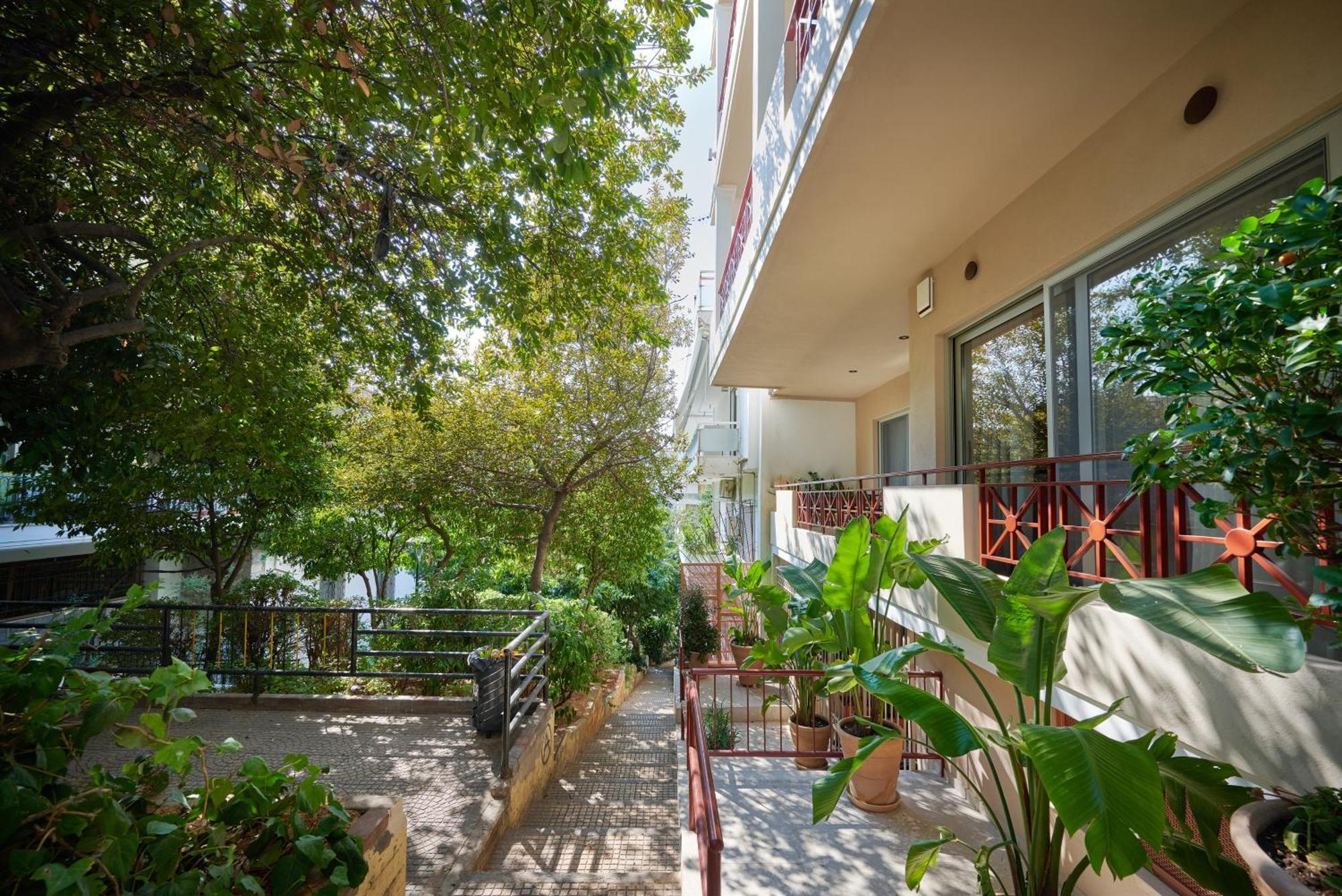 Rastoni Acropolis Uniquely Located Stylish Apartments เอเธนส์ ภายนอก รูปภาพ
