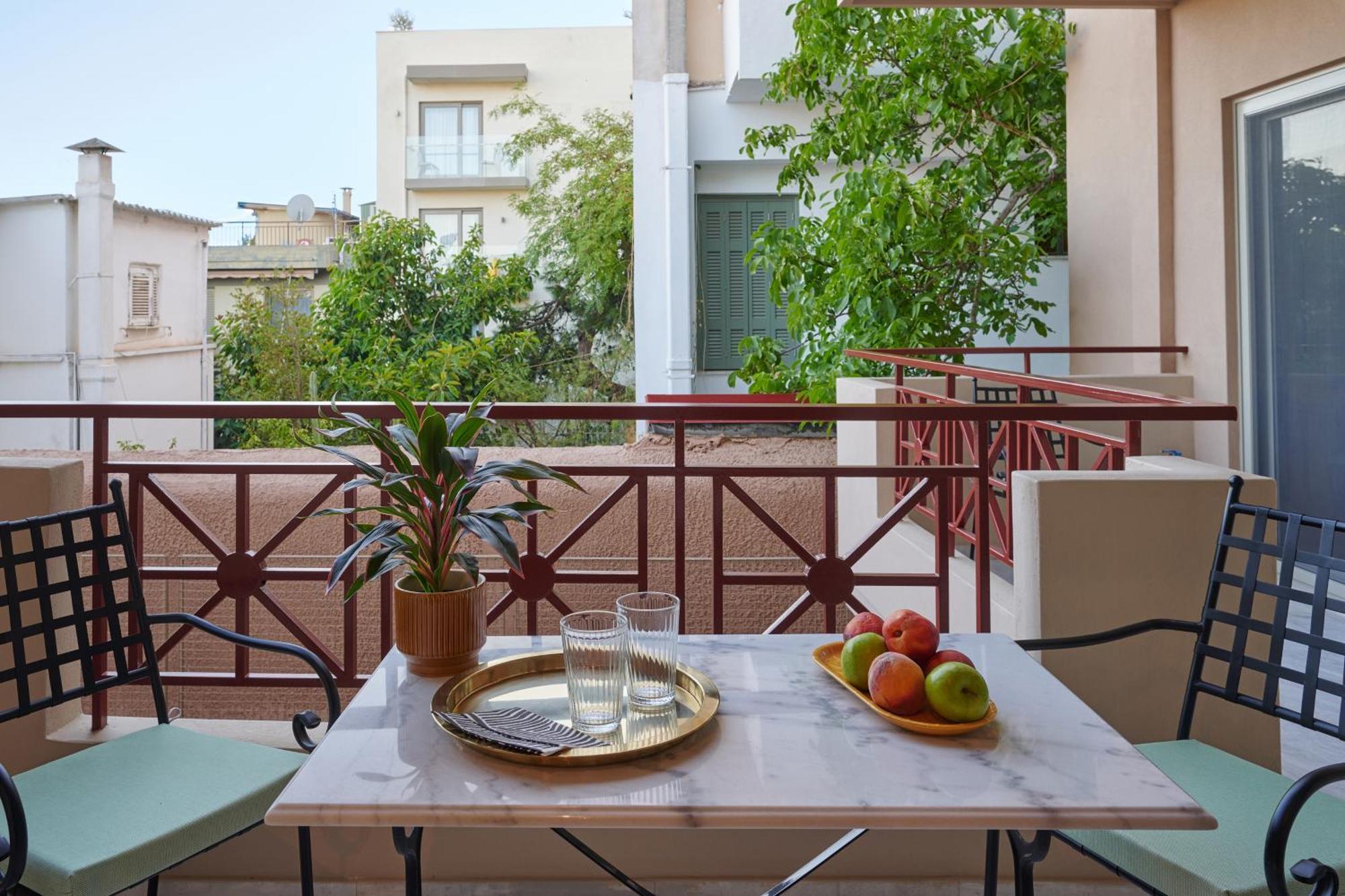 Rastoni Acropolis Uniquely Located Stylish Apartments เอเธนส์ ภายนอก รูปภาพ