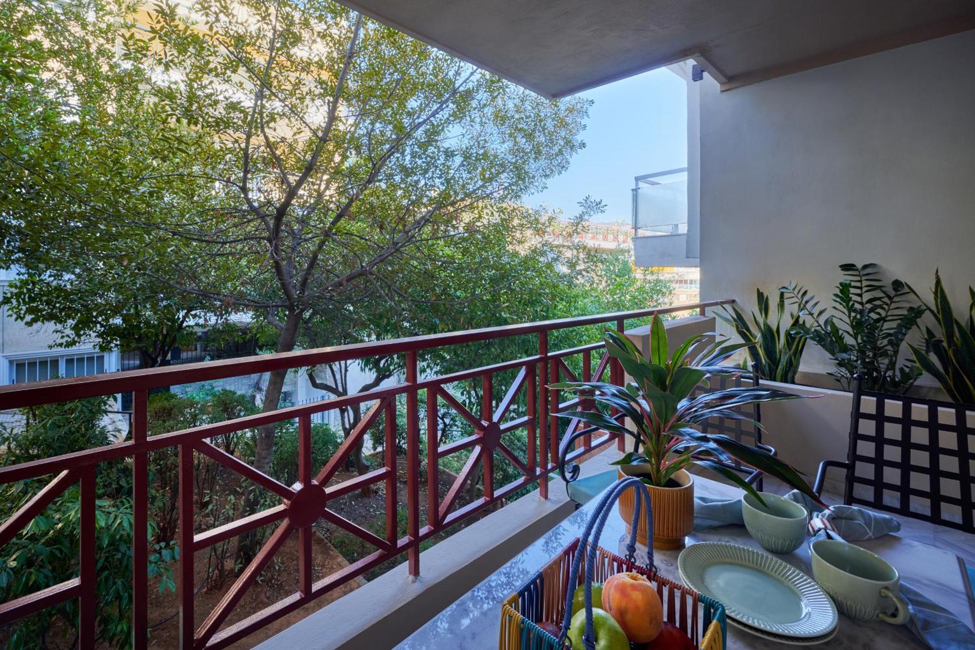 Rastoni Acropolis Uniquely Located Stylish Apartments เอเธนส์ ภายนอก รูปภาพ